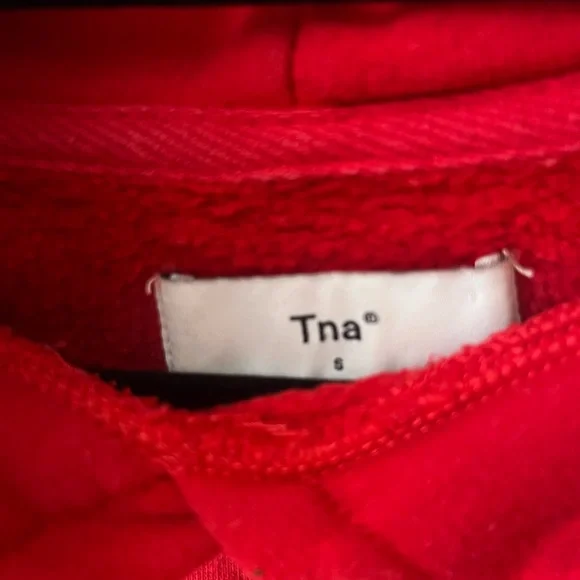 TNA crop hoodie - Picture 2 of 3